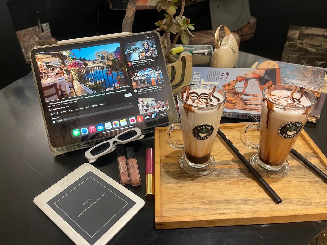 Cactus Coffee moment 6